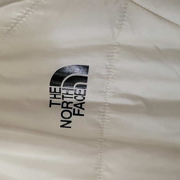 The North Face jacket - Picture 10 of 11
